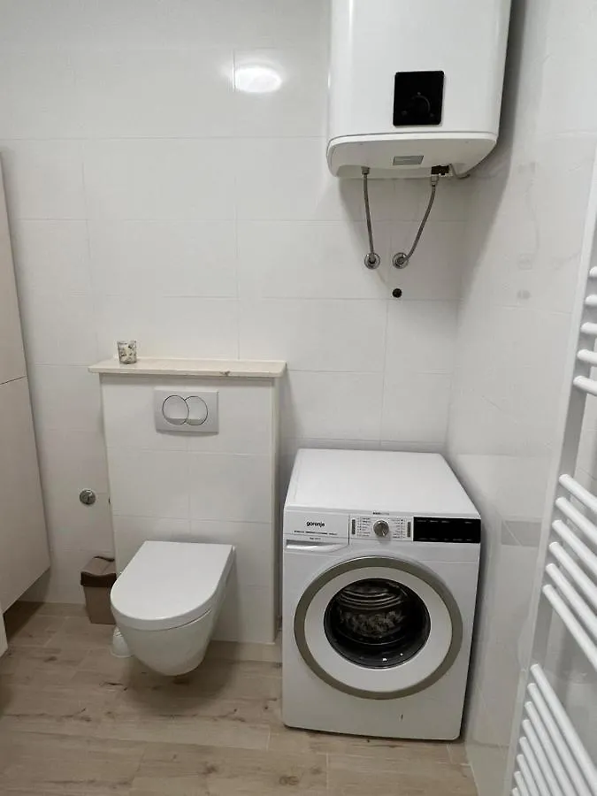 To&Ma Apartment Split